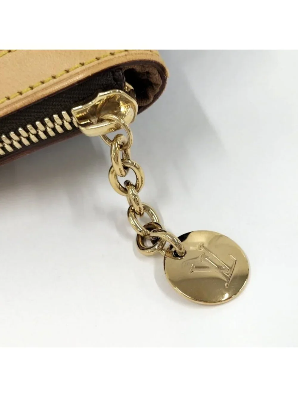 Louis Vuitton Tivoli PM Handbag Monogram